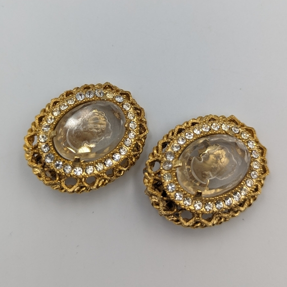 Clear Glass Intaglio Clip On Earrings Gold Tone Rhinestones Edwardian Revival - Picture 5 of 15